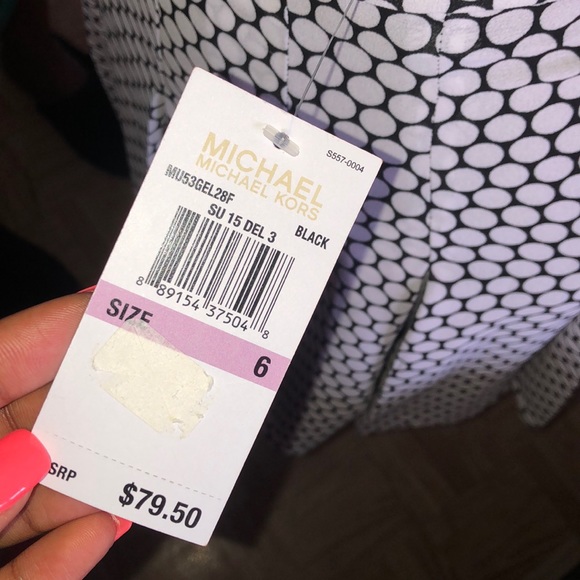 Designer skirt - Picture 2 of 2